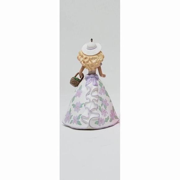 1995 Hallmark Springtime Barbie Keepsake Holiday Easter Ornament. - Picture 3 of 6